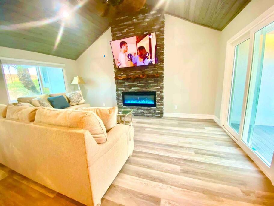 Elegant Oceanview Home With King Beds & Designer Touches Cape Canaveral Exterior foto