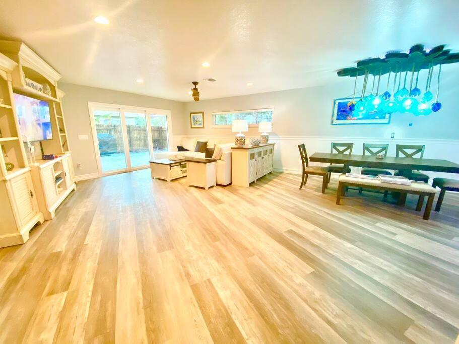 Elegant Oceanview Home With King Beds & Designer Touches Cape Canaveral Exterior foto